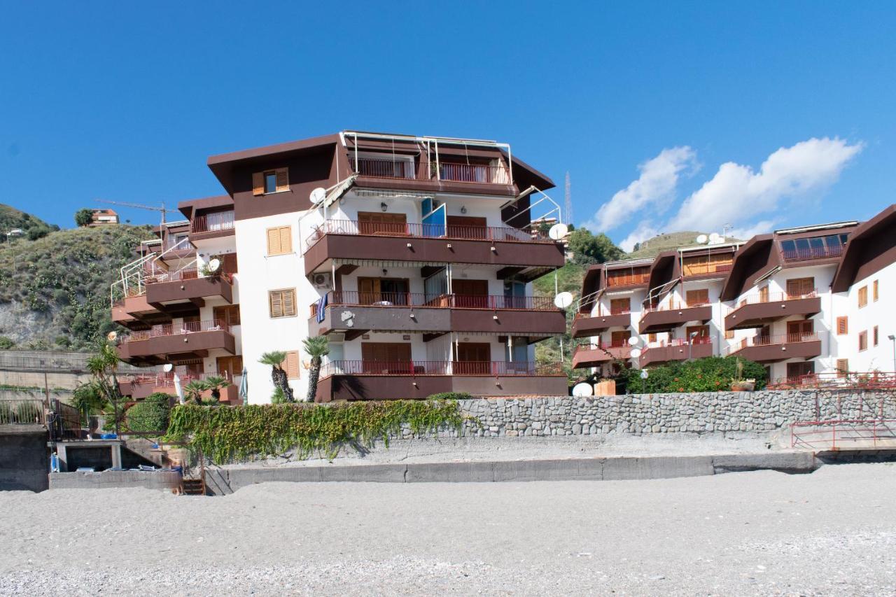 Beach House Acquamarina Летоянни Экстерьер фото