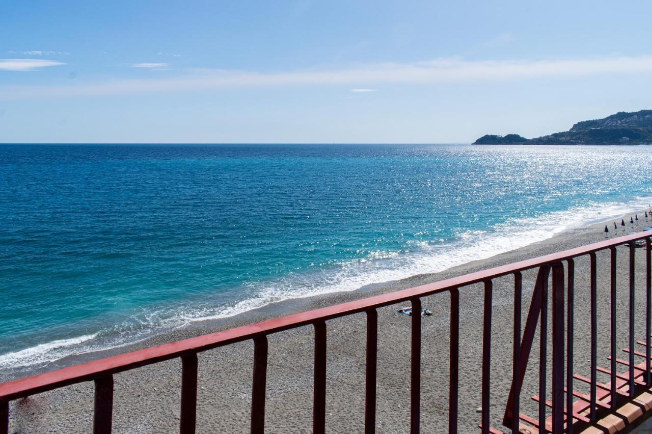 Beach House Acquamarina Летоянни Экстерьер фото
